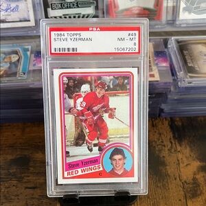 Topps 1984 Hockey Card - Red and White